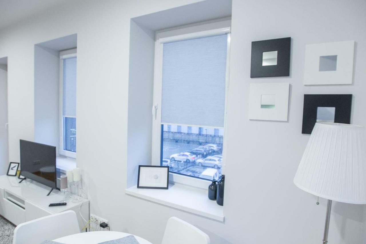 קובנה Bright 1Bd Apartment In Old Town By Hostlovers מראה חיצוני תמונה